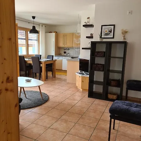 Scandella Otto Und Monika Apartman